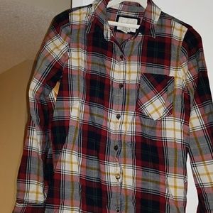 F21 Red Plaid Long Sleeve Top